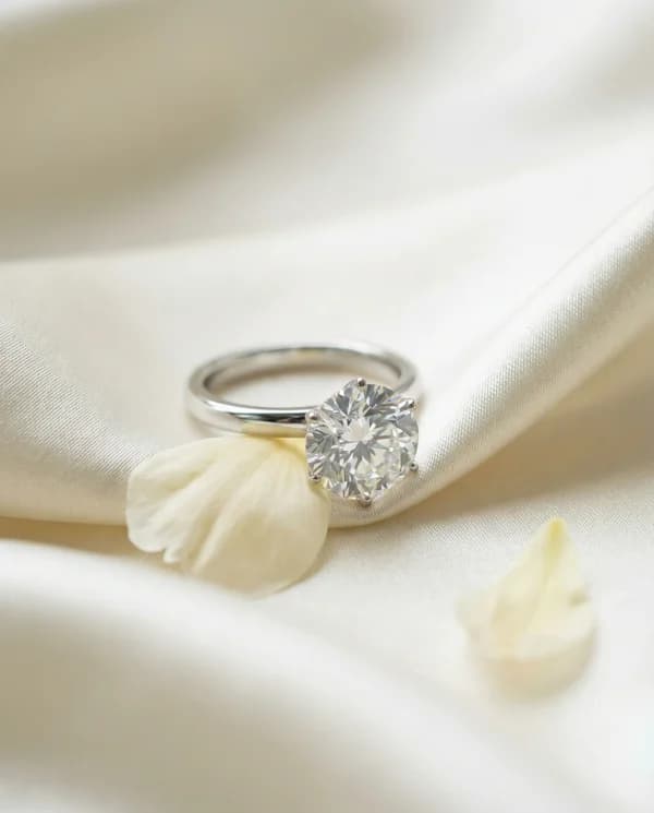 Engagement ring S079-023