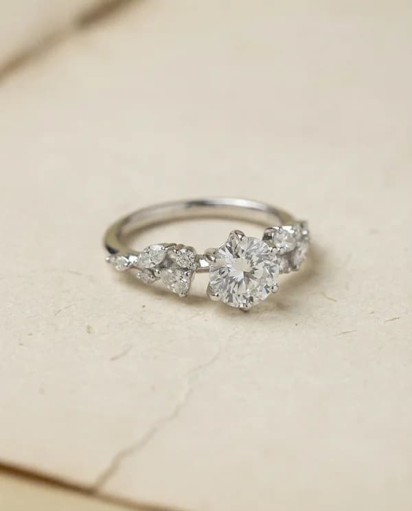 Engagement ring S079-032