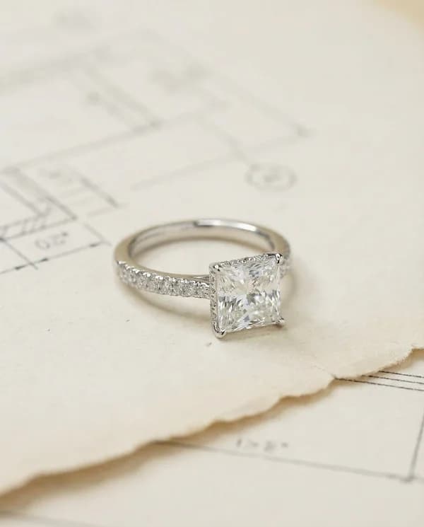 Engagement ring S079-033